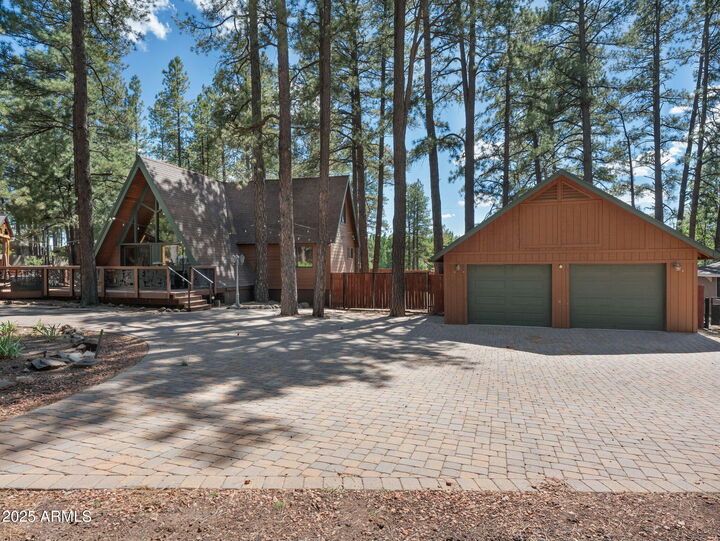 Property Photo: 475 Barnwood Trail AZ 86017