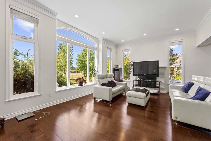 Property Photo: 1199 W 43rd Avenue BC V6M 2B8