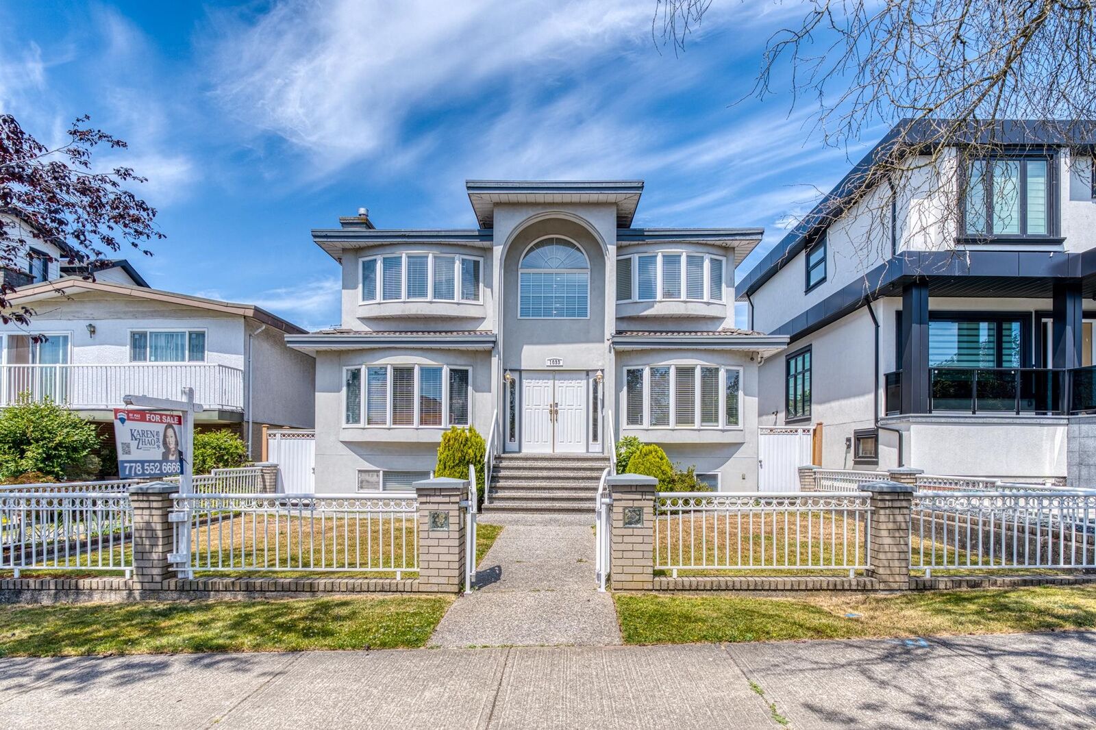 Property Photo: 1033 E 39th Avenue BC V5W 1K9