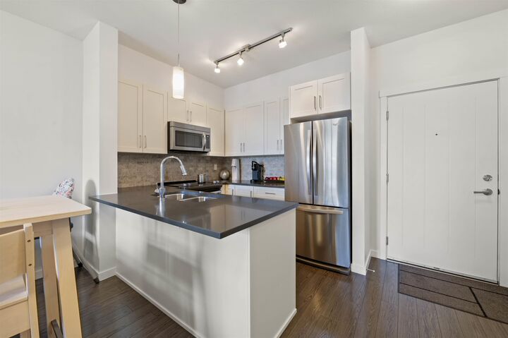 2855 156 Street 510 — photo 1