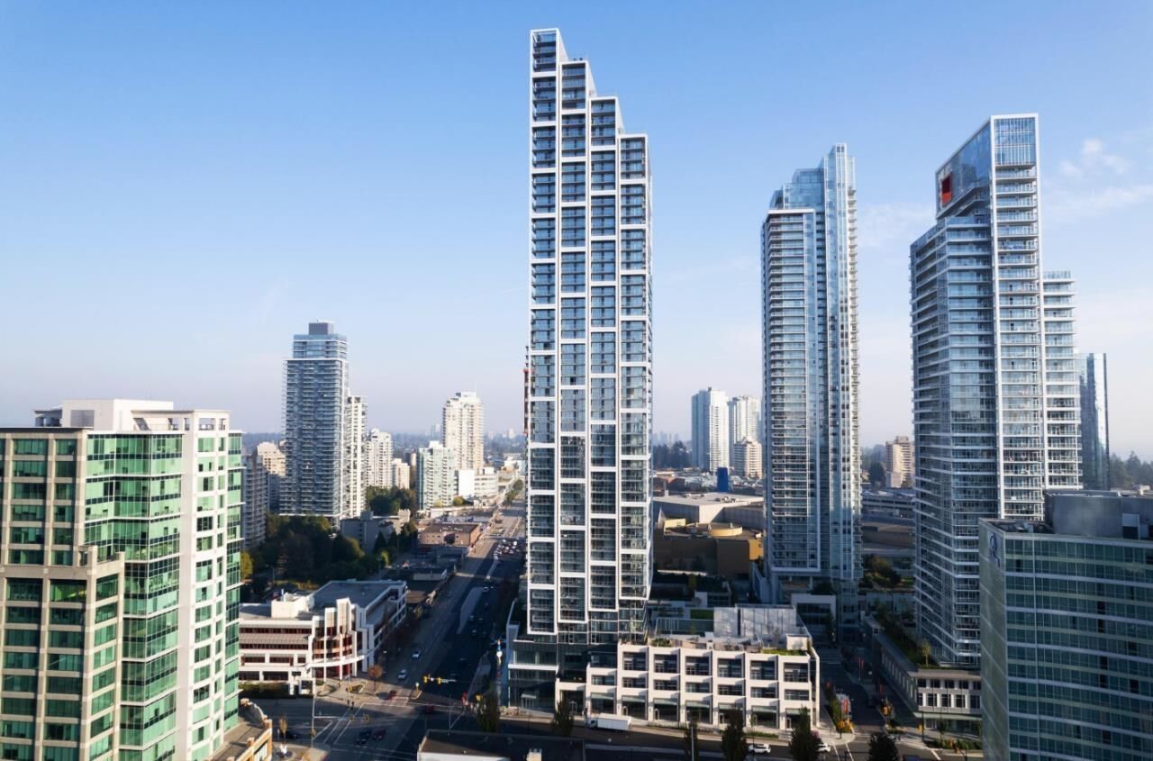 Property Photo: 6000 McKay Avenue 3003 BC V5H 0K2