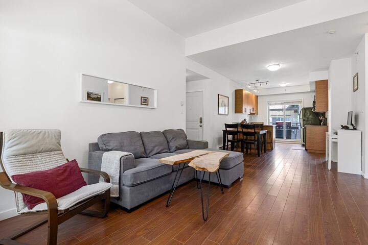 Property Photo: 7450 Prospect Street 7 BC V0N 2L1