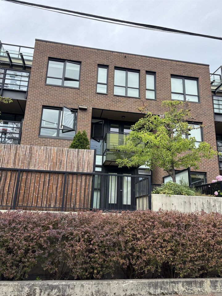 Property Photo: 2150 E Hastings Street 211 BC V5L 0A5