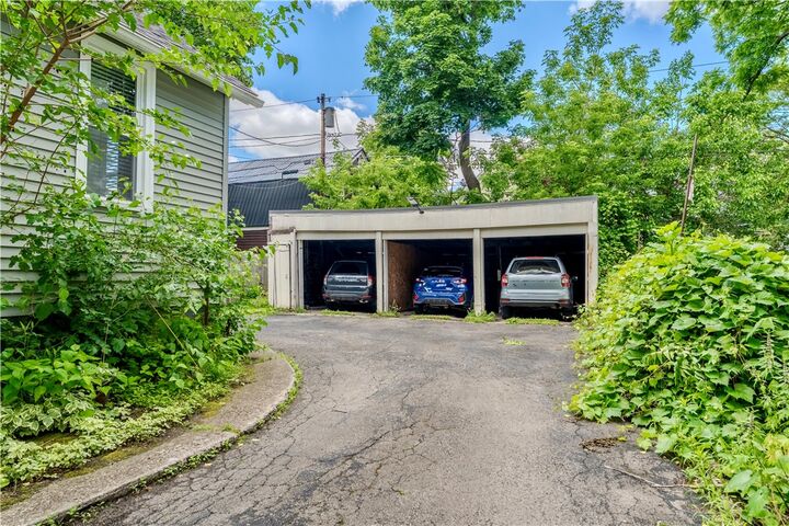 Property Photo:  9 Sumner Park  NY 14607 