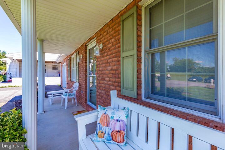 Property Photo:  12225 W Lawn Lane  MD 21740 