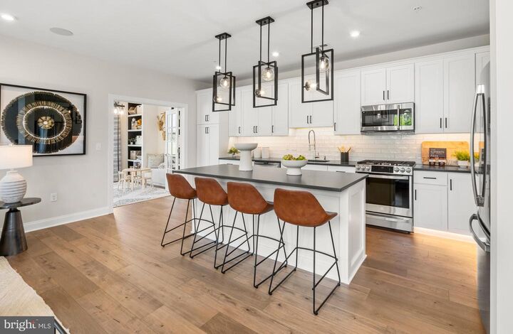 Property Photo: 0045 Baldwin Way PA 18962