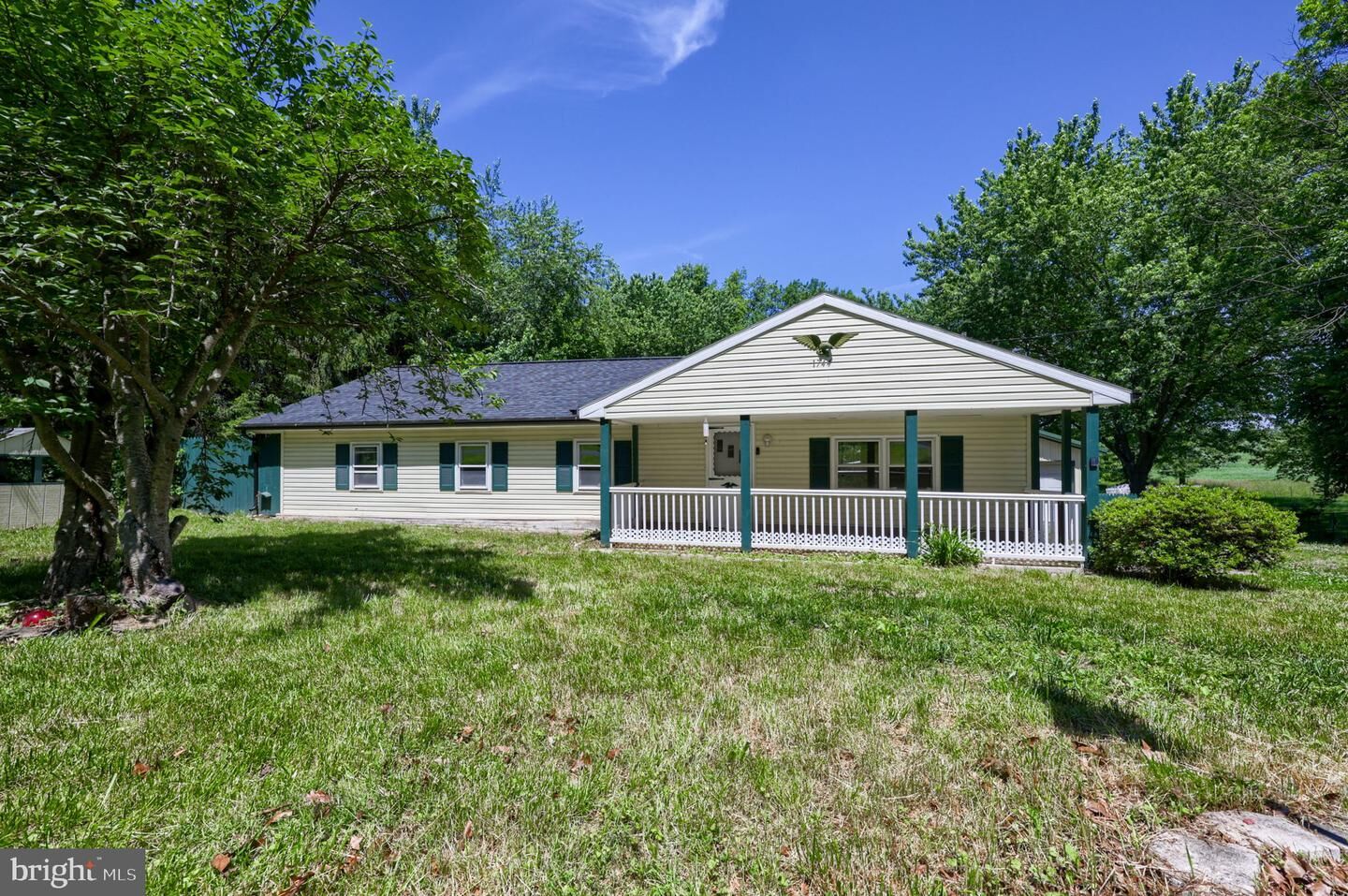 Property Photo:  1744 Ridge Road  PA 17372 