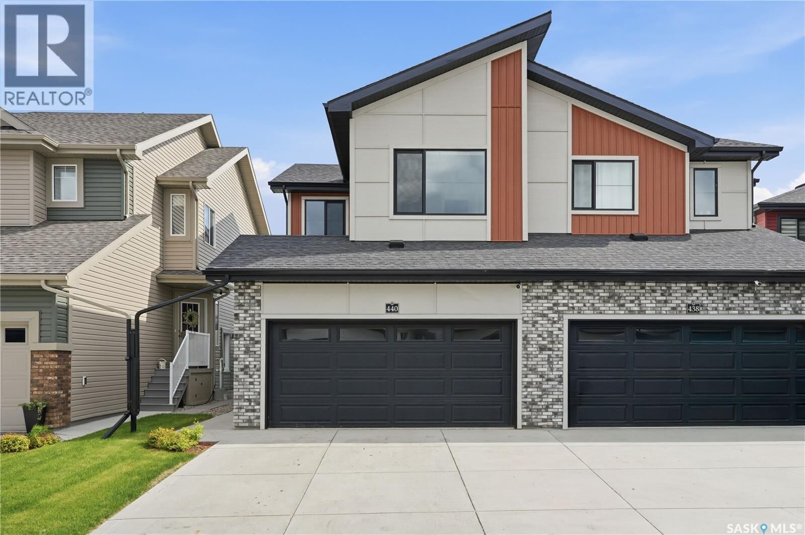Property Photo:  440 Myles Heidt Manor  SK S7W 0Z4 