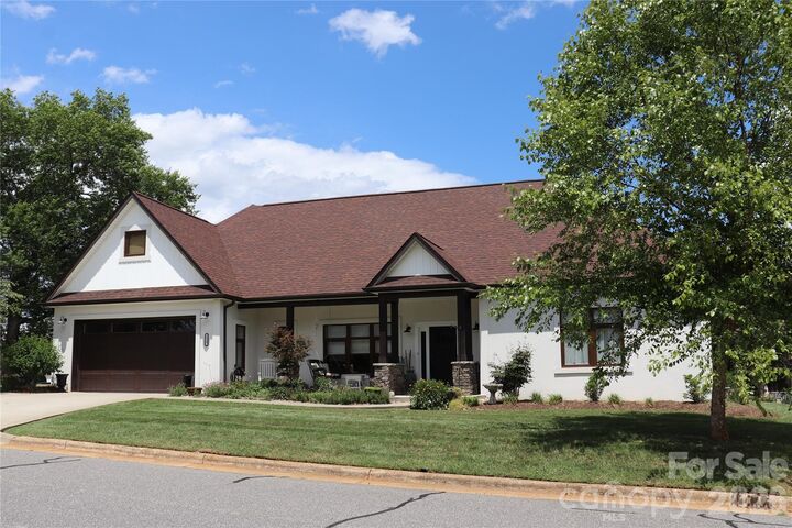 Property Photo: 119 Hill Street NC 28630