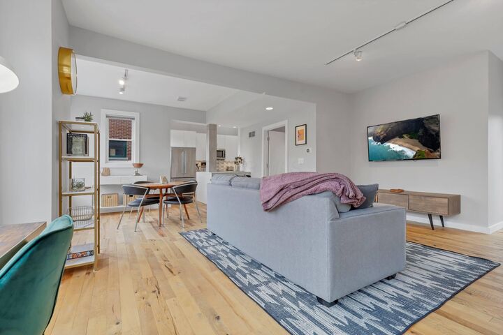 Property Photo: 233 W Poplar Avenue OH 43215