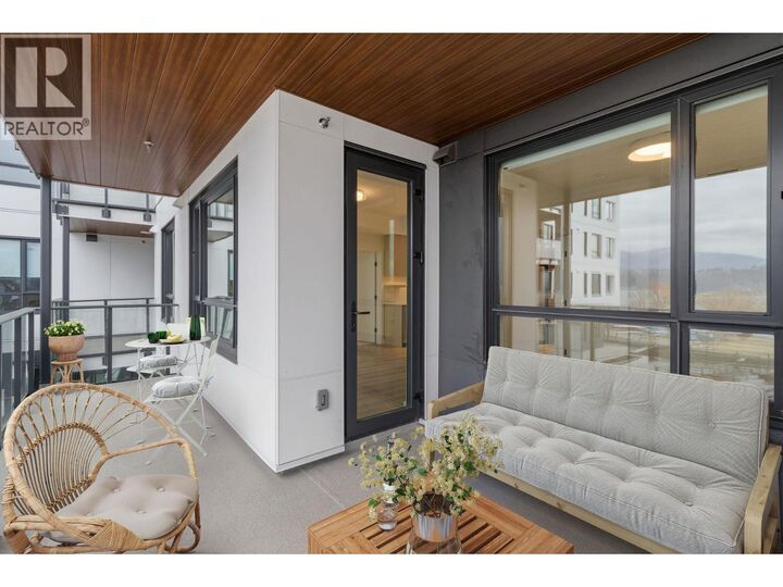 Property Photo:  3051 Abbott Street 213  BC V1P 0P1 