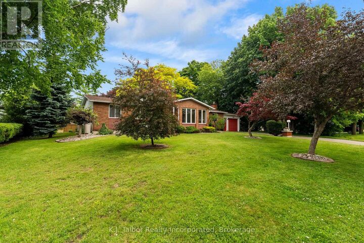 Property Photo: 232 Picton Street West ON N7A 2C8