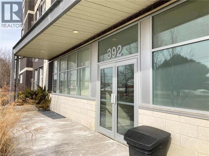 Property Photo:  392 Albert Street 302  ON N2L 3V1 