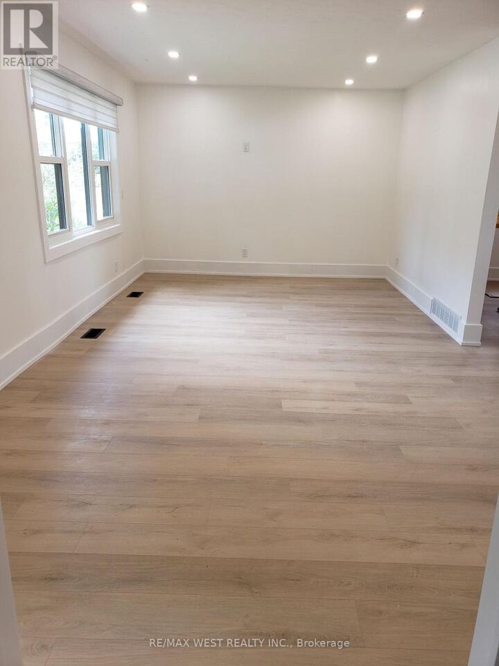Property Photo: 603 Anderson Street Main Floor ON L1N 3V9