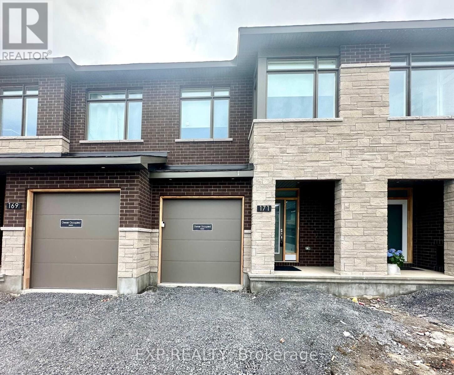 Property Photo: 171 Bliss Crescent ON K2V 0T5