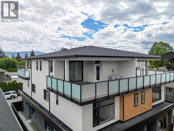 662 Birch Avenue 5 — photo 1