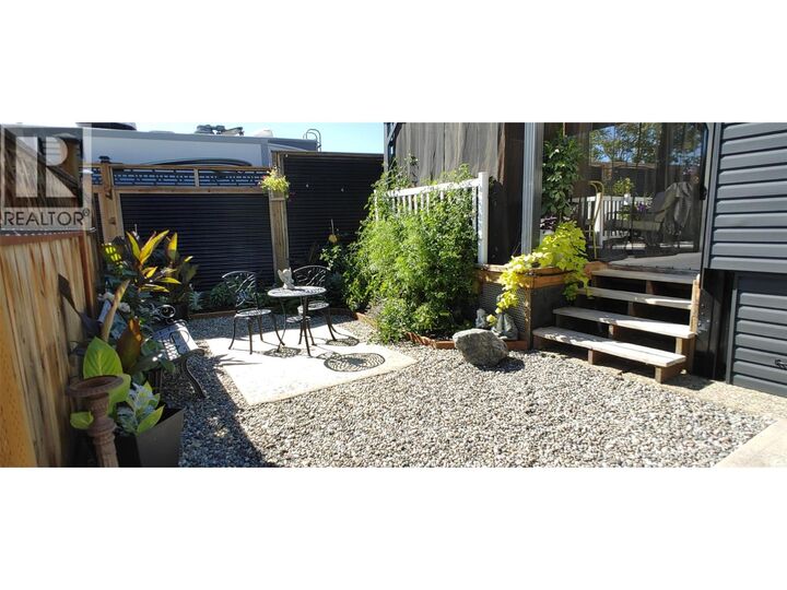 Property Photo:  415 Commonwealth Road 428  BC V4V 1P4 