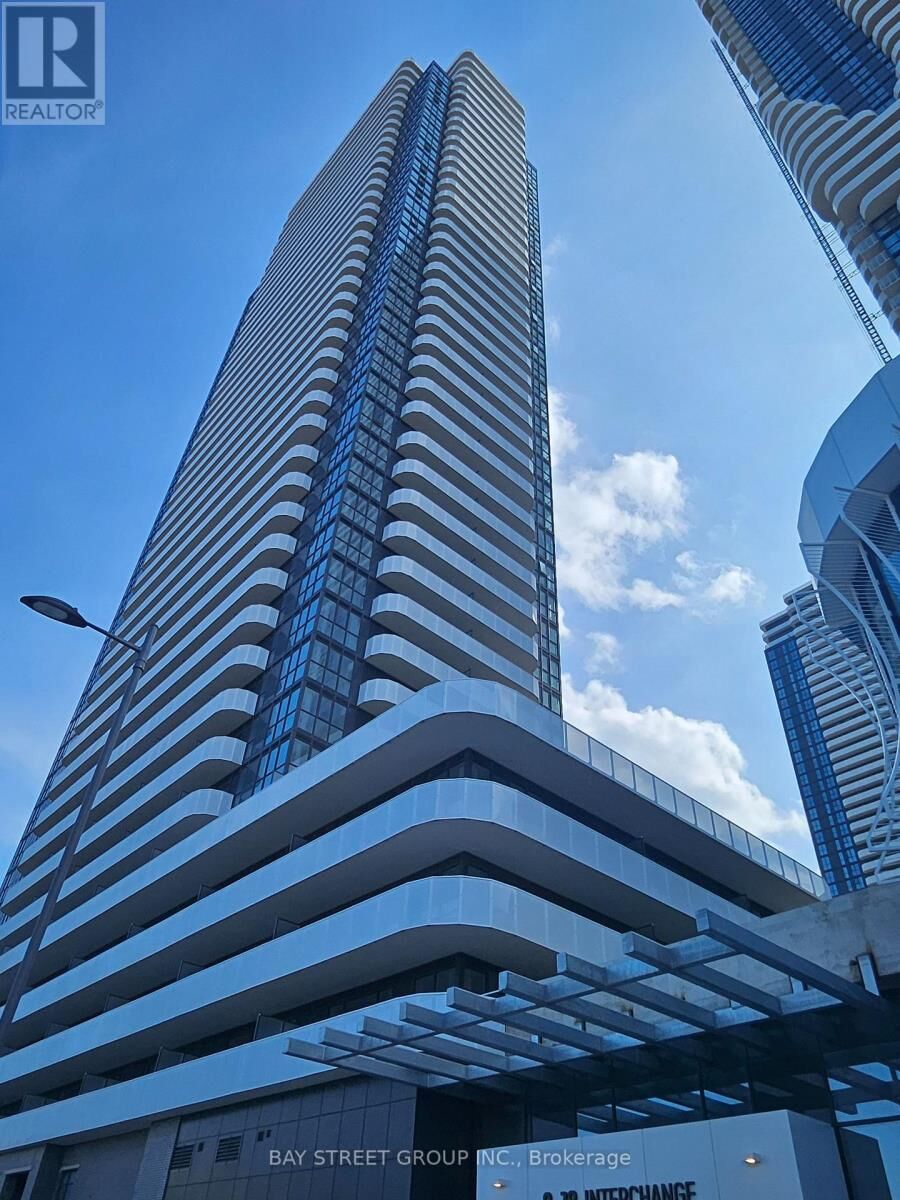 Property Photo: 28 Interchange Way 1611 ON L4K 0P8
