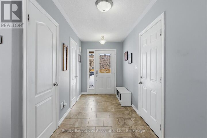 Property Photo: 71 Truax Street ON K9V 0E3
