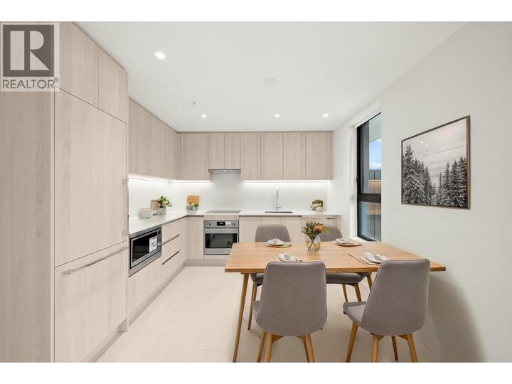 Property Photo:  4928 Quebec Street 605  BC V5W 0G6 