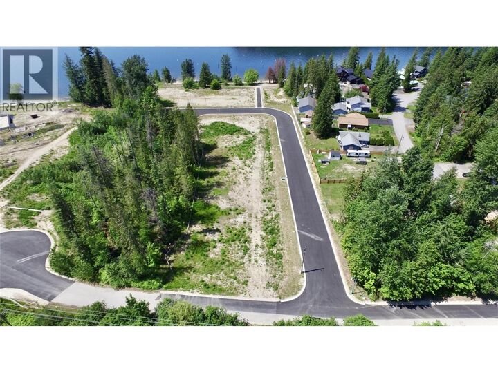 Property Photo:  5 Wiseman Creek Court  BC V0E 2V1 