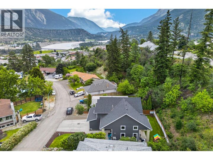 Property Photo: 882 Eagleson Crescent BC V0K 1V0