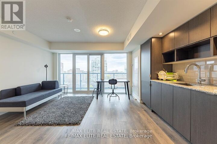 Property Photo:  89 McGill Street 806  ON M5B 0B1 