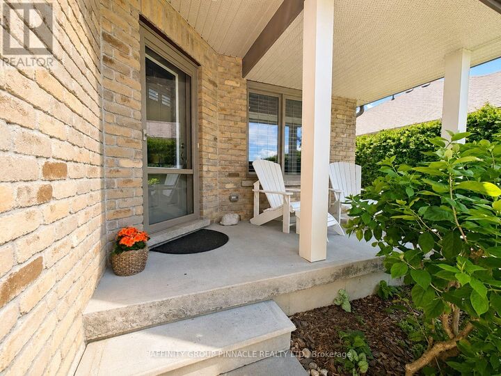 Property Photo: 28 Liam Street ON K9V 0J3