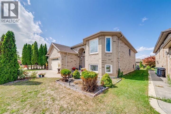 Property Photo: 1078 Imperial ON N9G 2T4
