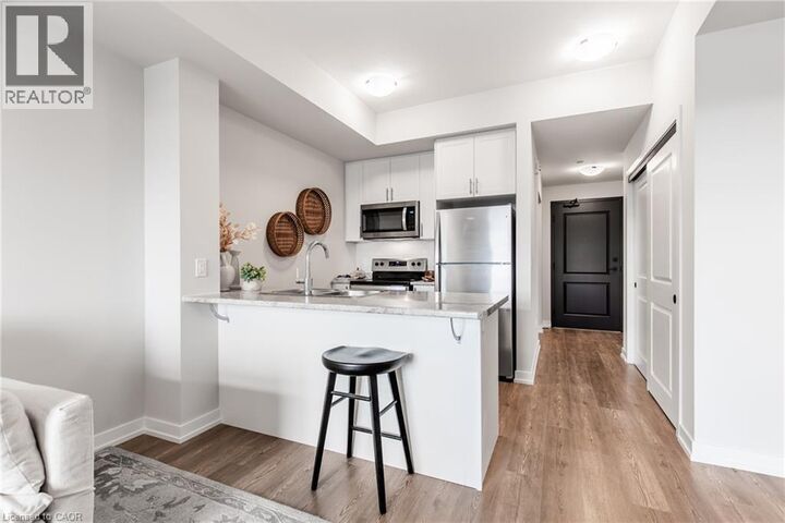 Property Photo:  870 Queenston Road 504  ON L8G 0B9 