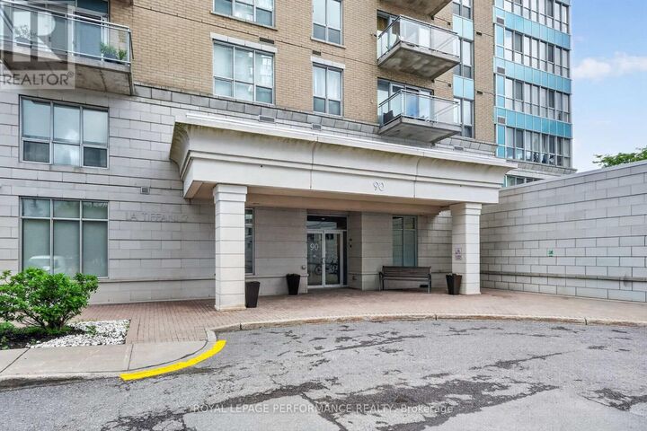 Property Photo:  90 Landry Street 907  ON K1L 0A9 