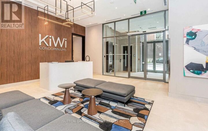 Property Photo:  212 King William Street 721  ON L8R 3P2 
