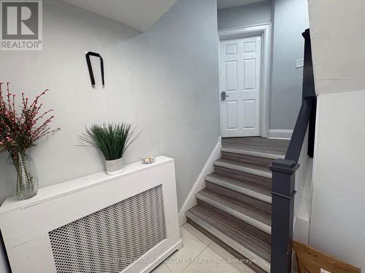 Property Photo: 101 Burnside Drive Main ON M6G 2M9
