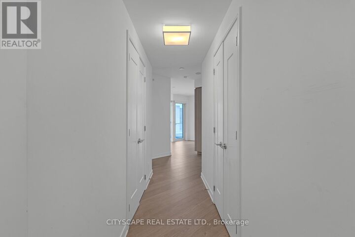 Property Photo: 88 Scott Street 1211 ON M5E 0A9