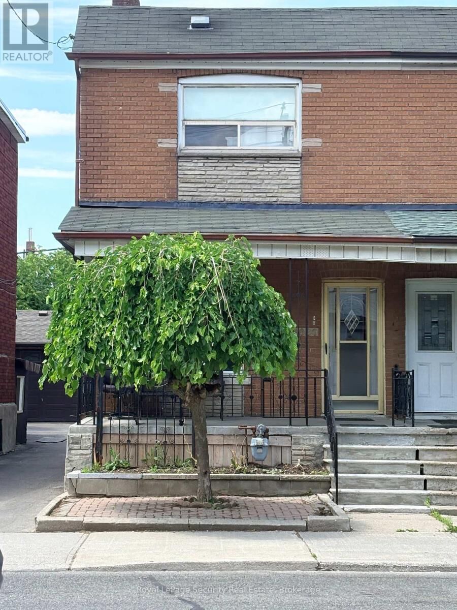 Property Photo: 1080 Dufferin Street Main Floor ON M6H 4B6