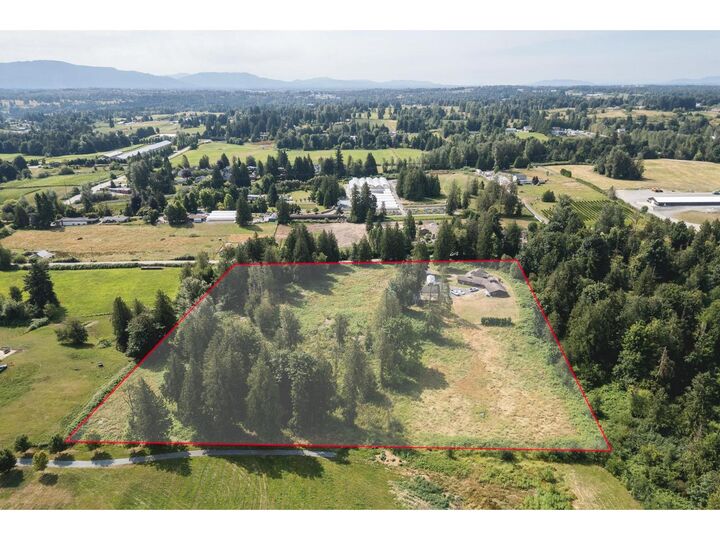 Property Photo:  30211 Burgess Avenue  BC V4X 1V5 