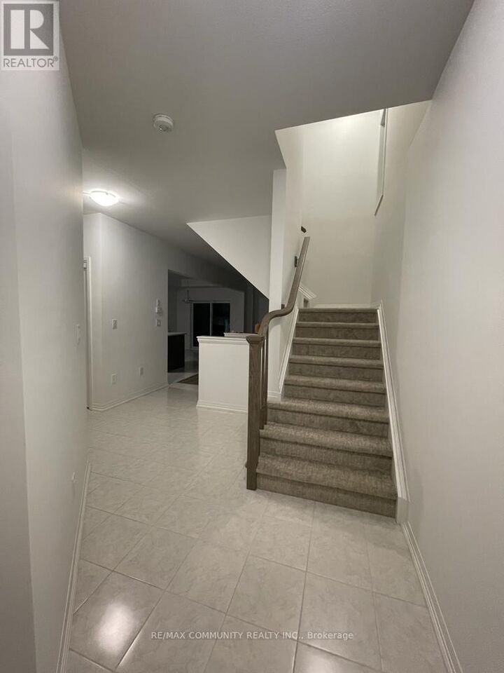 Property Photo:  189 Bur Oak Drive  ON L2V 0L7 