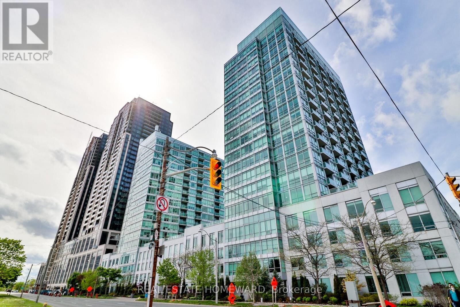 Property Photo:  1900 Lake Shore Boulevard West 608  ON M6S 1A4 