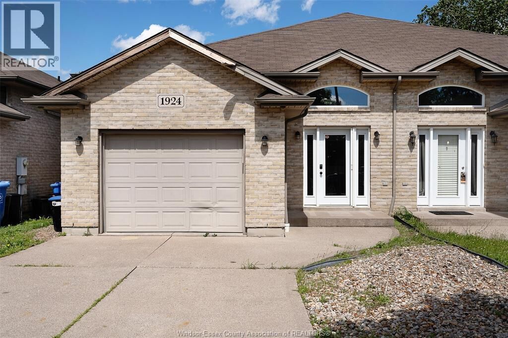 Property Photo:  1924 Northway Avenue  ON N9B 0A3 