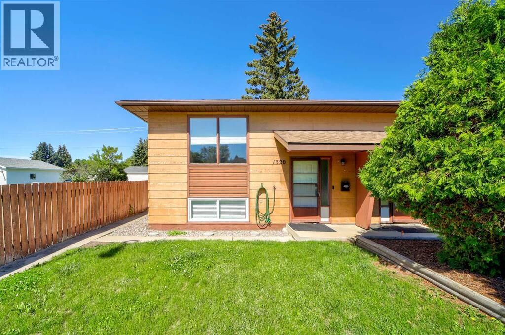 Property Photo: 1320 13 Street North AB T1H 2T9