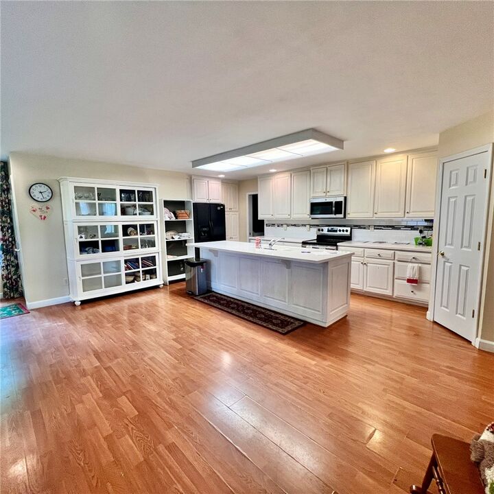 Property Photo: 613 Boyce Street OH 43078