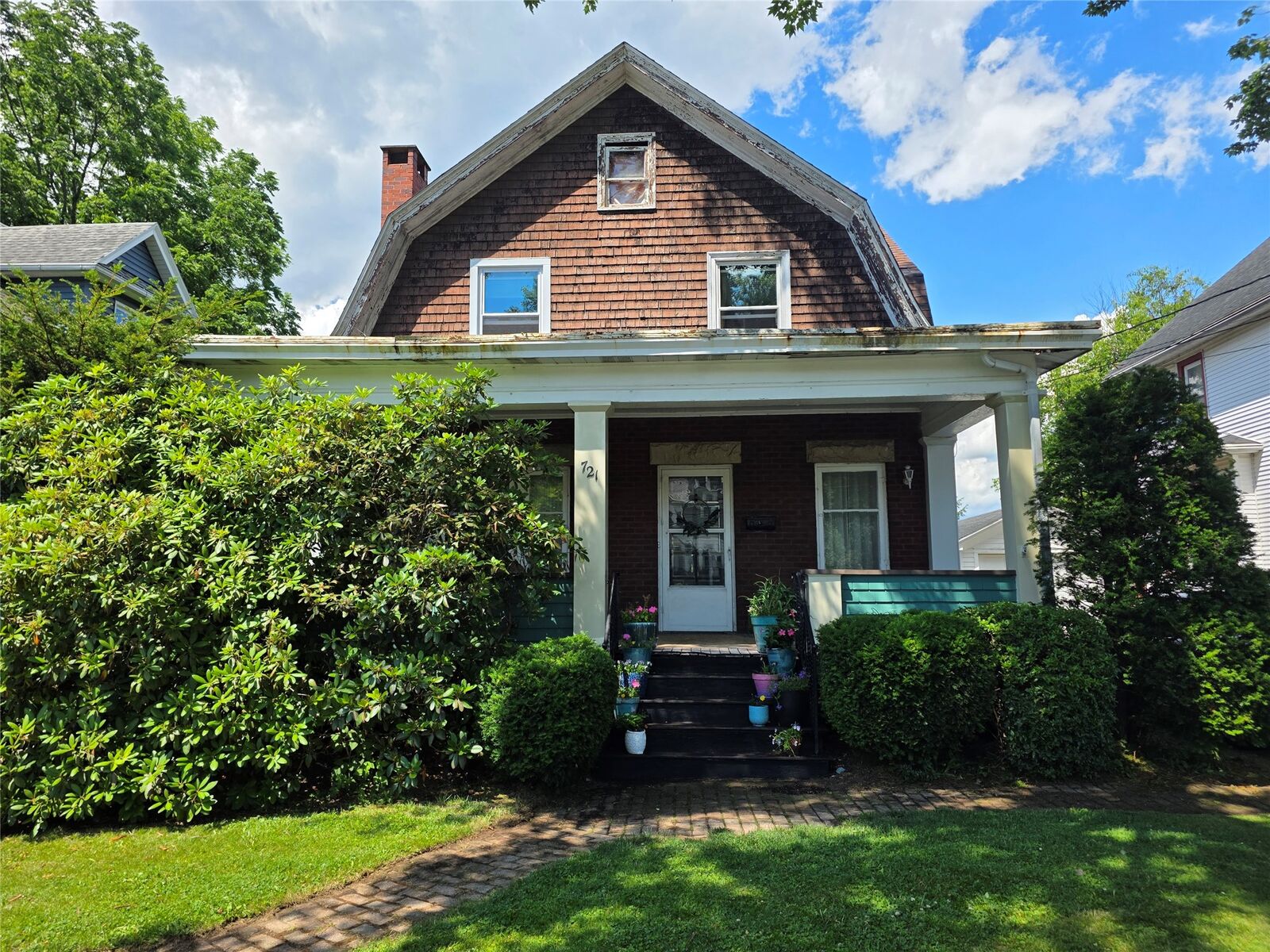 Property Photo:  721 Alden Street  PA 16335 