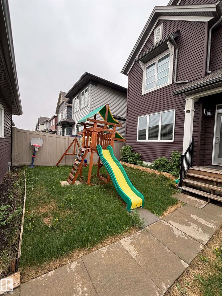 Property Photo: 1908 25 Street NW AB T6T 2H7