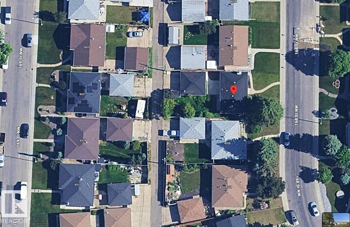 Property Photo:  9322 168 Street NW  AB T5R 2W3 
