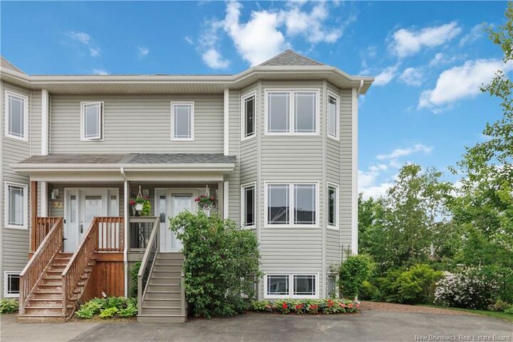 Property Photo:  54 Clarendon Drive  NB E1G 0M9 