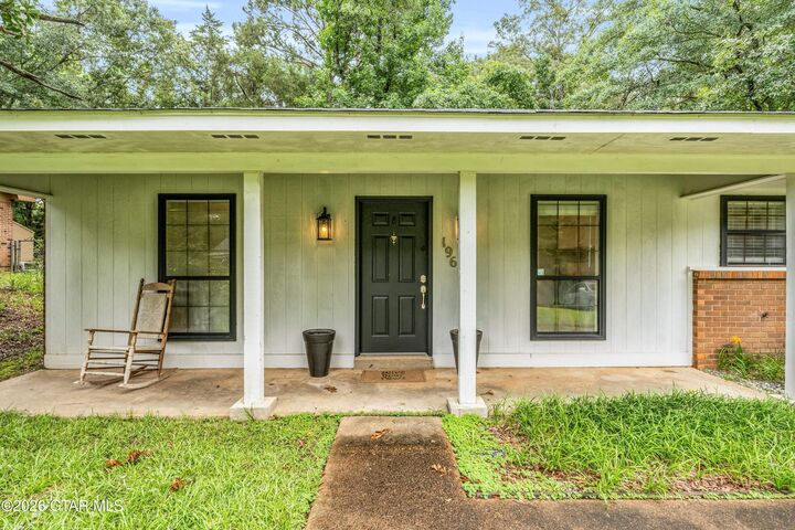 Property Photo:  196 Deer Trail  MS 39702 