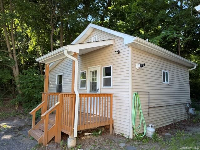 Property Photo:  1 Scotts Way 10  NY 10925 