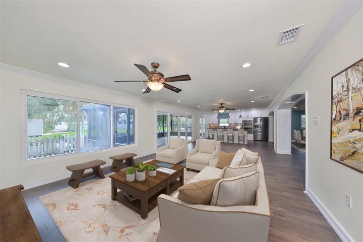 Property Photo:  10922 Park Drive  FL 33569 