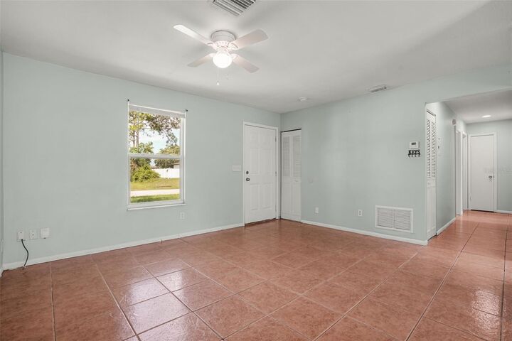 Property Photo: 1067 Lyric Drive FL 32738