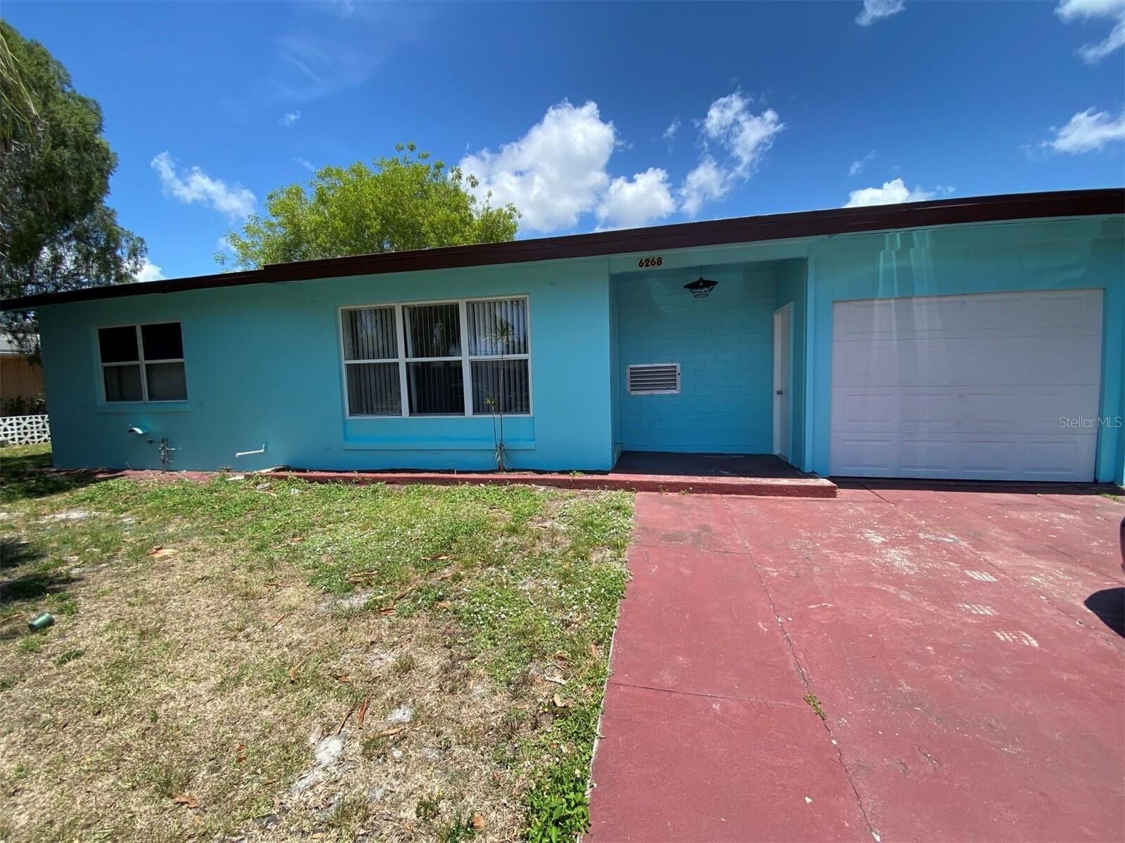 Property Photo:  6268 Freemont Street  FL 34287 